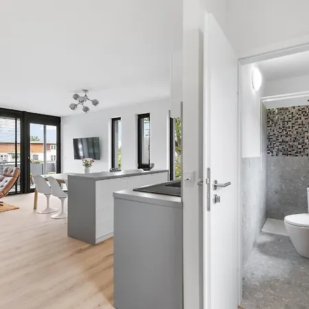 Apartment Spaceage