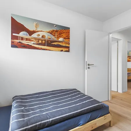 Spaceage Apartment *